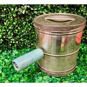 Vintage Duplex 5-cup Flour Sifter
